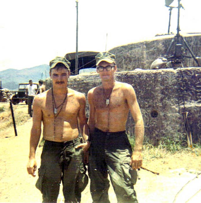 196906_Hill_37_Warnick_02